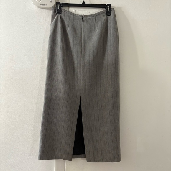 Vtg Focus 2000 Y2K Pinstripe Pencil Skirt Gray Black Lined Back Slit Sz 4 Career - Picture 3 of 10